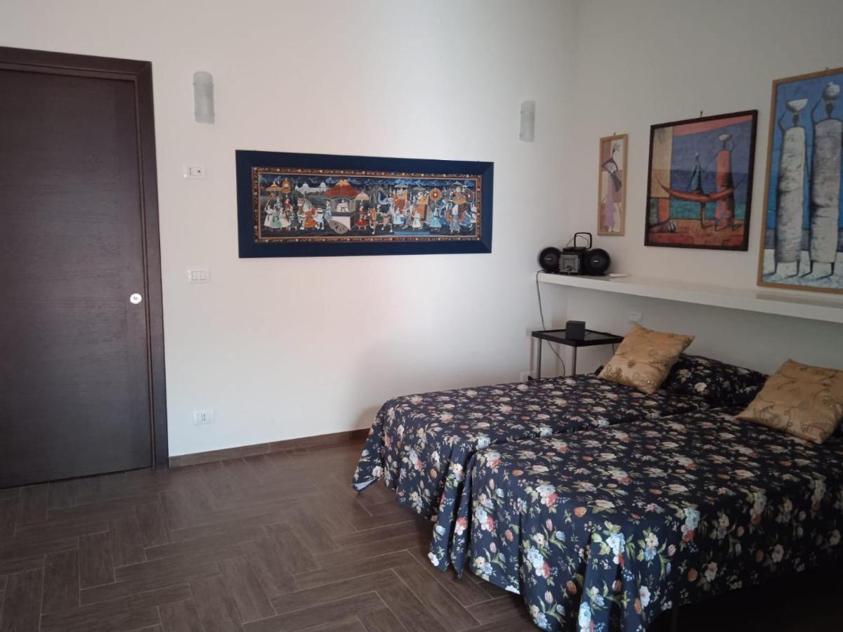 La Casa Dei Nonni Al Mare Hotell Bari Eksteriør bilde